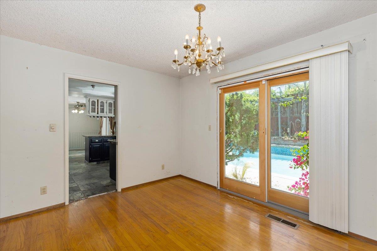 2652 Orinda DR