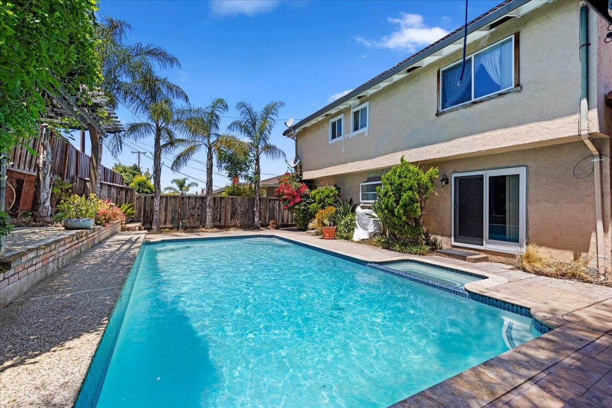 2652 Orinda DR