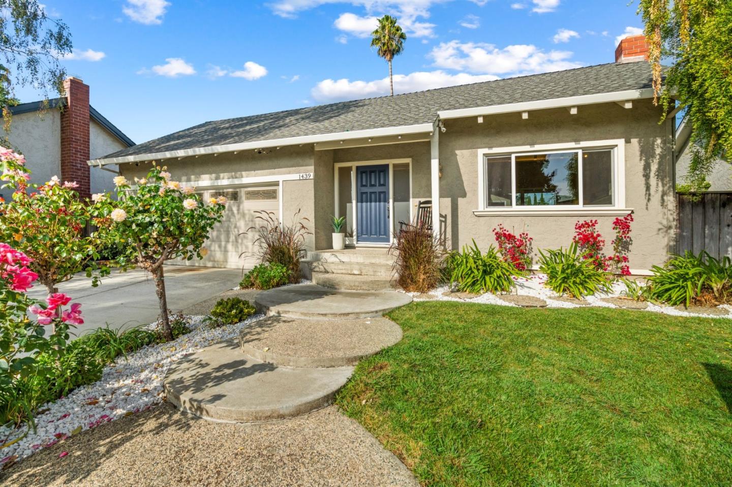 1439 Lujoso CT