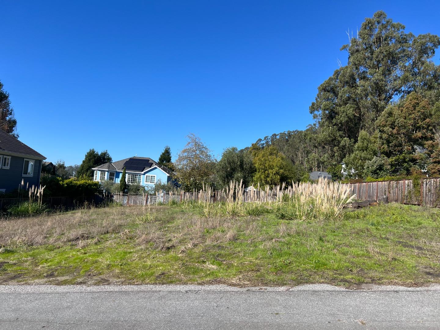 457 Coronada AVE