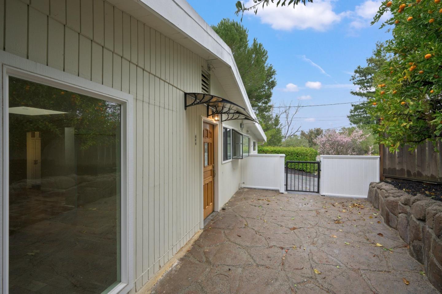 240 Dedalera DR