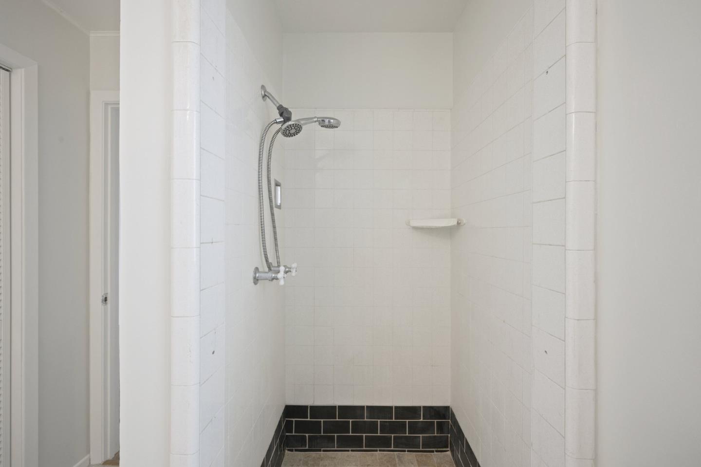 240 Dedalera DR
