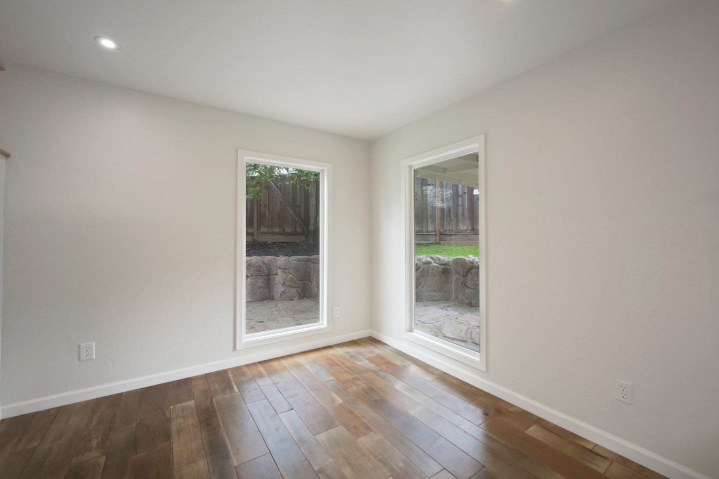 240 Dedalera DR