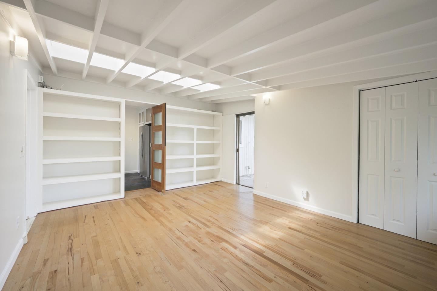 240 Dedalera DR