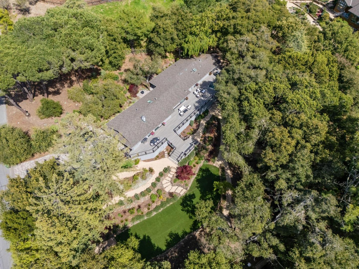 30 Cheyenne Point