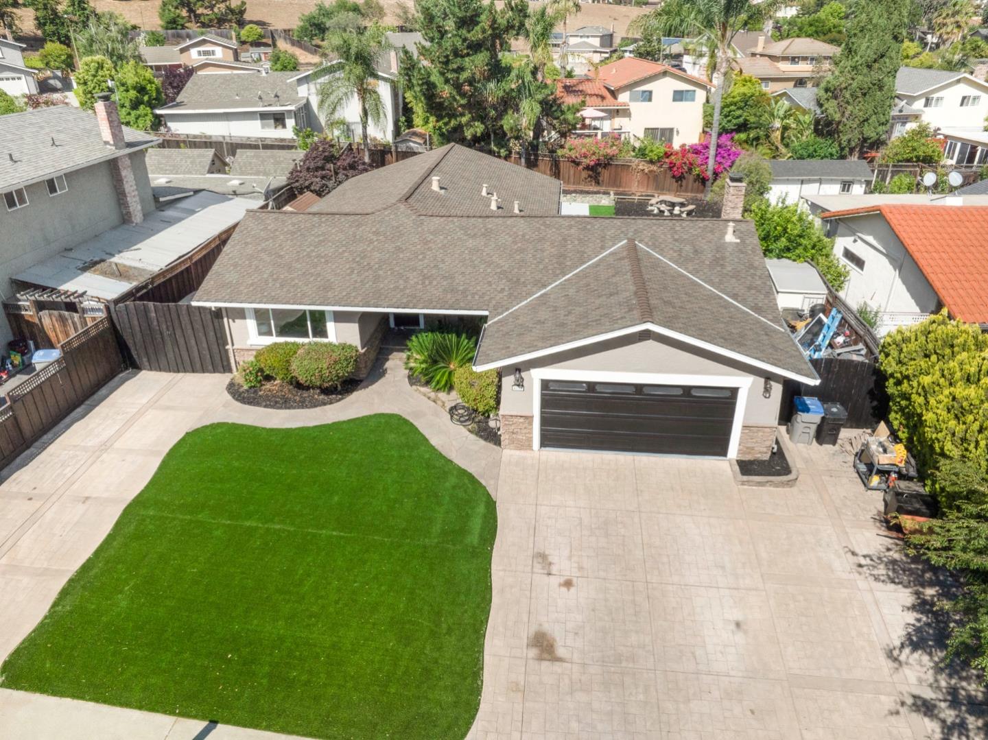 4115 Loganberry Drive