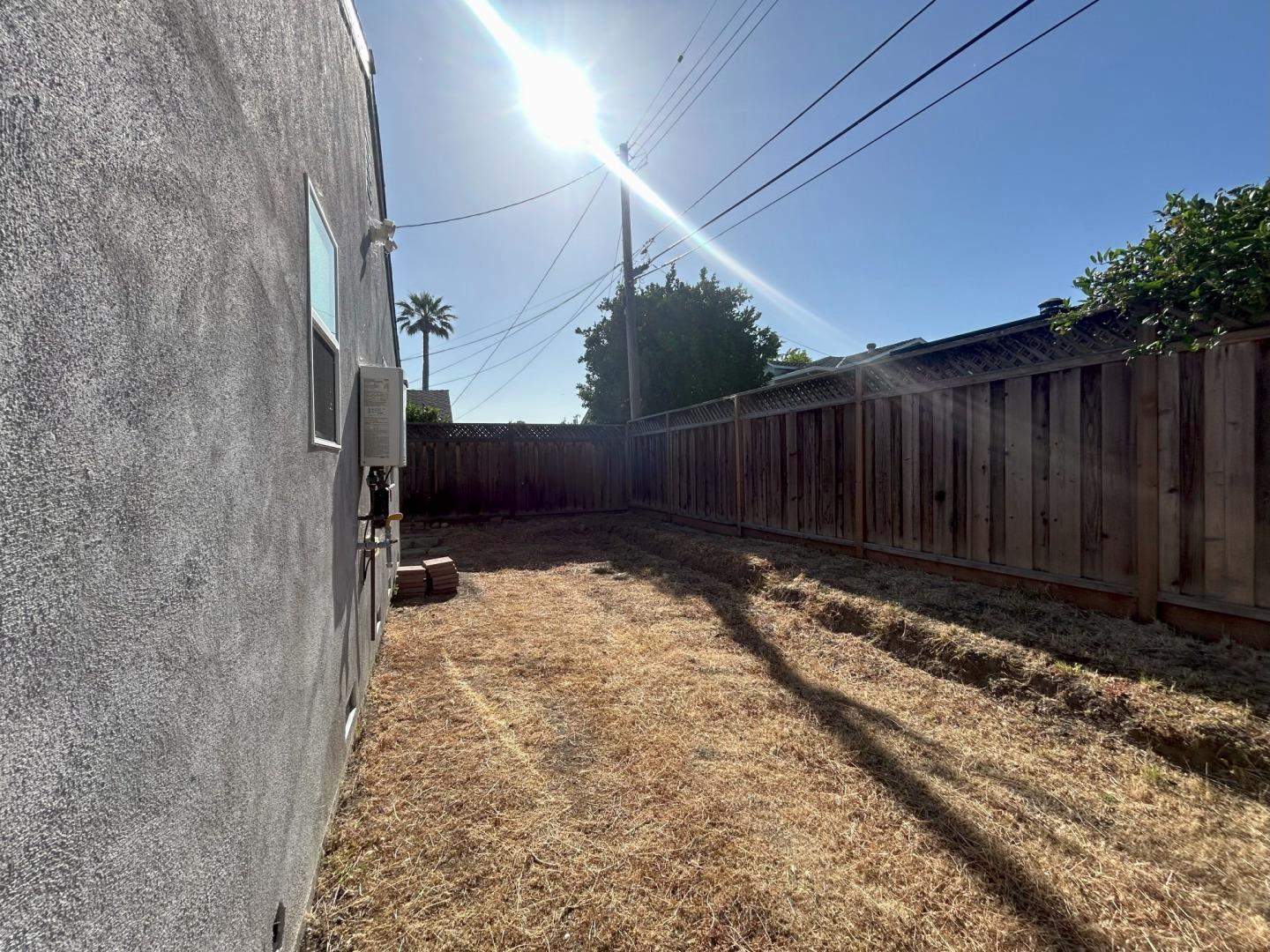 1514 San Joaquin Avenue