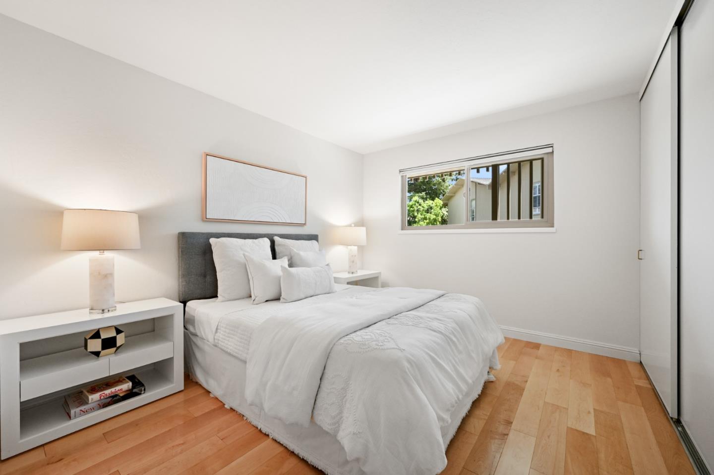 2323 Eastridge AVE 512