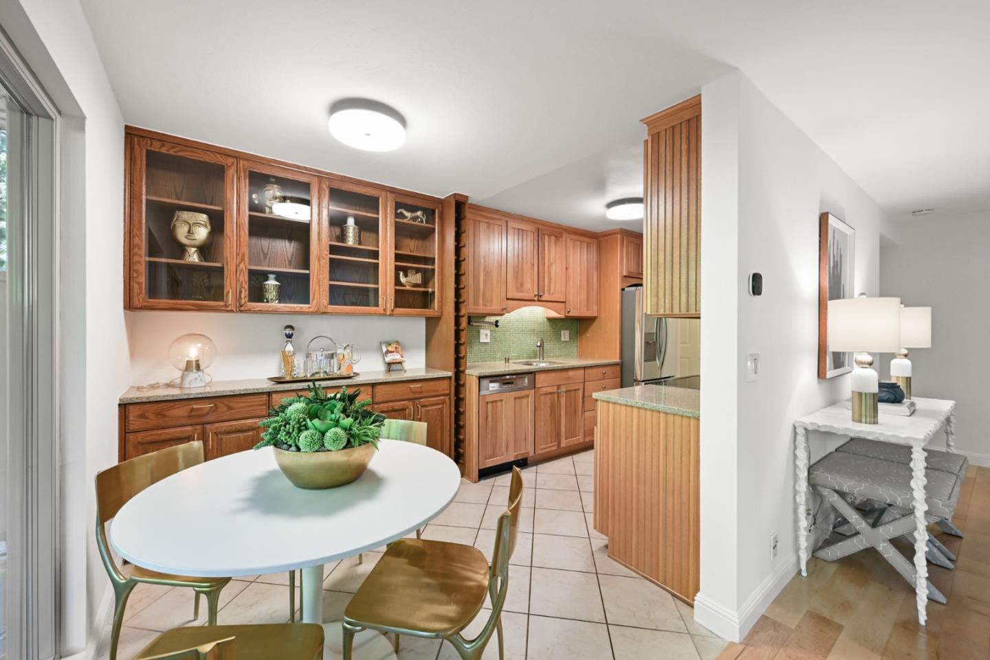 2323 Eastridge AVE 512