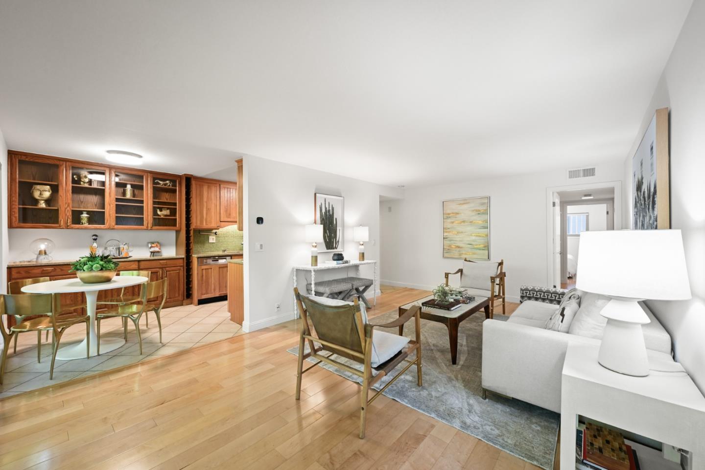 2323 Eastridge AVE 512