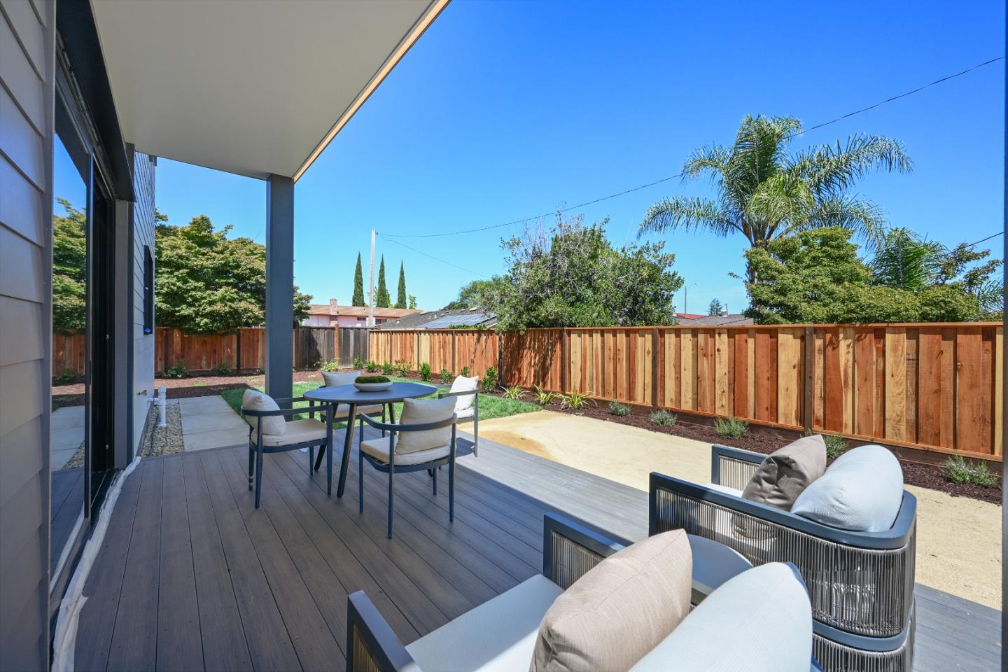 2725 Los Altos Drive