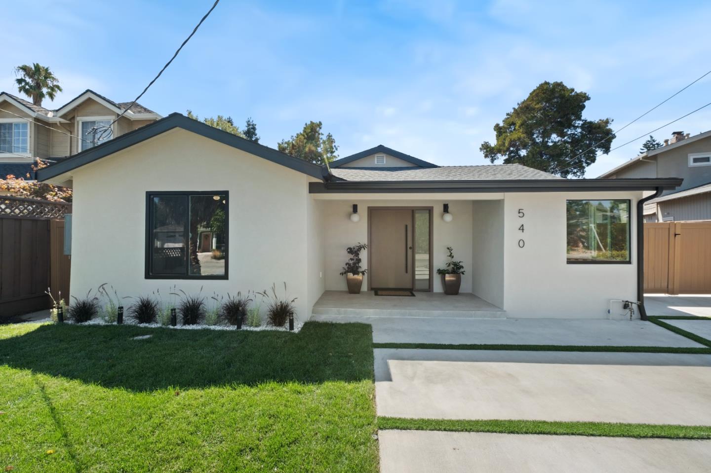 540 Sapphire Street