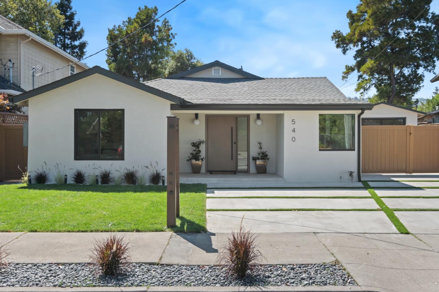 540 Sapphire Street