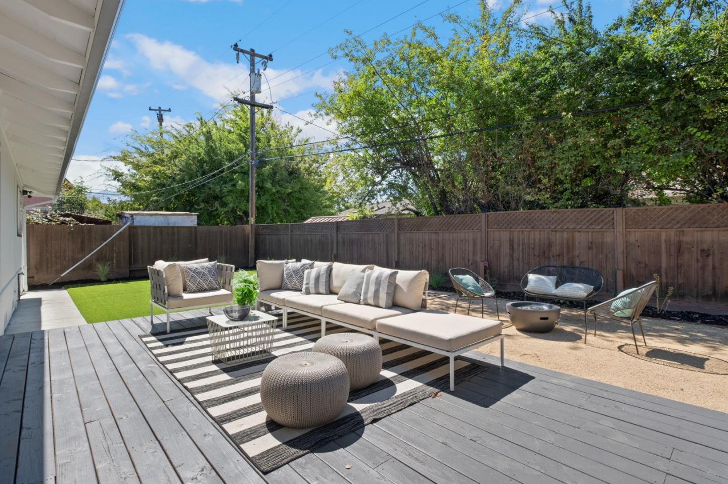 876 San Simeon Drive
