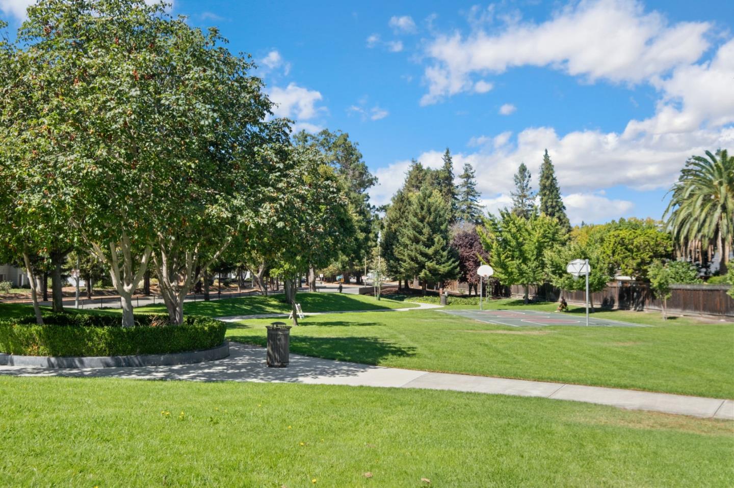 876 San Simeon Drive