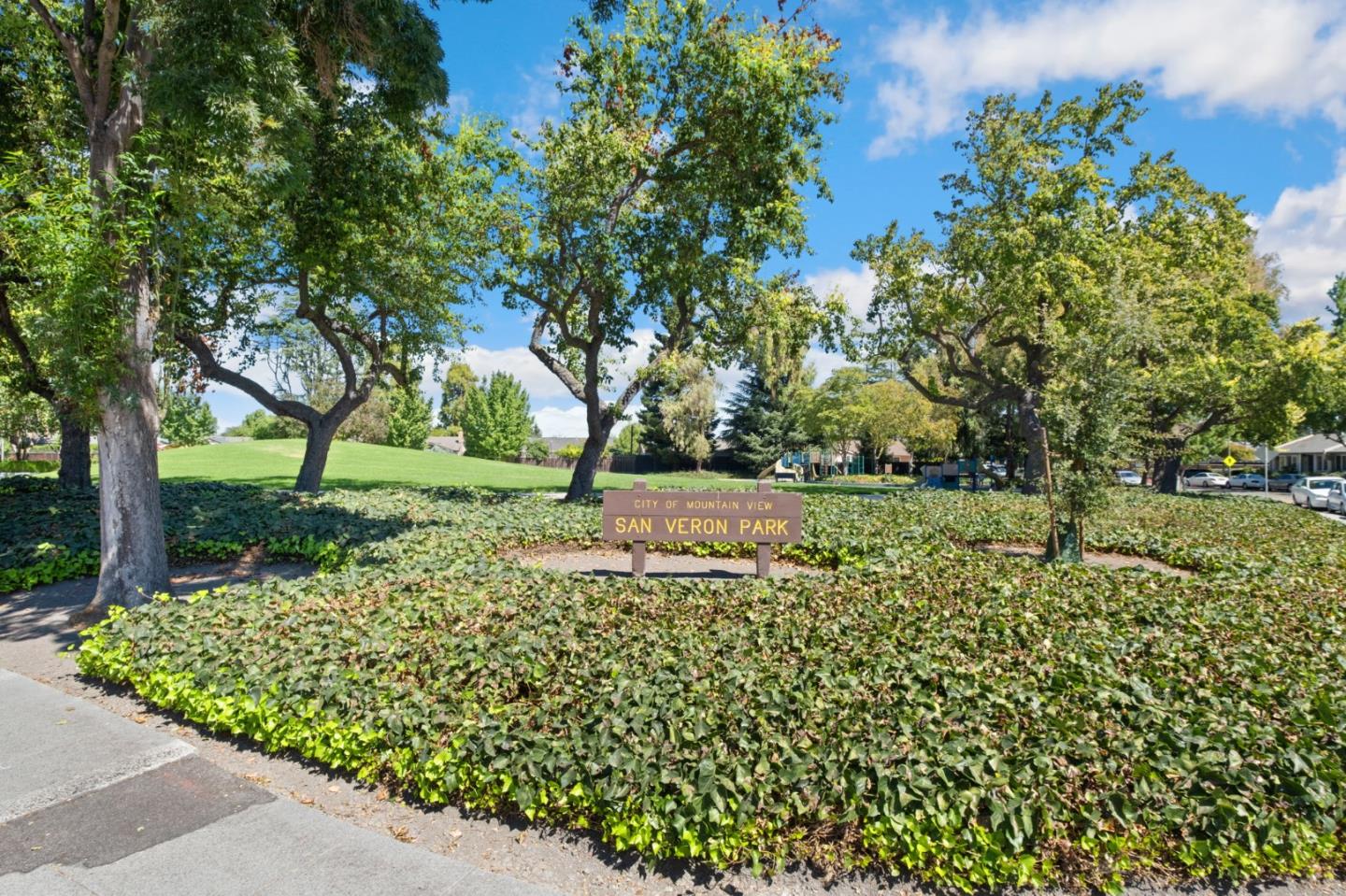 876 San Simeon Drive