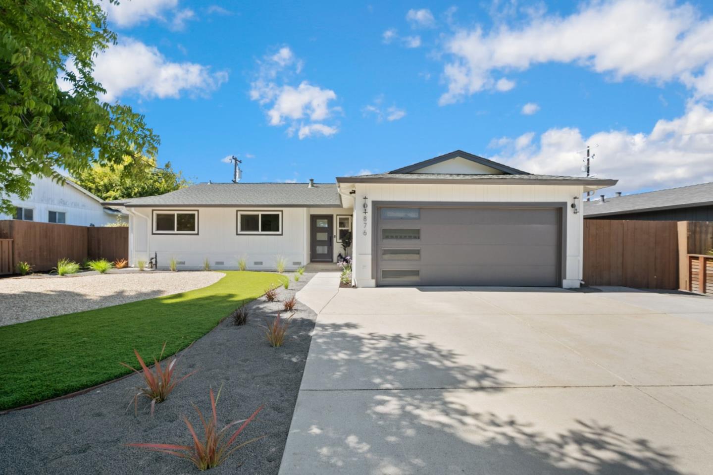 876 San Simeon Drive