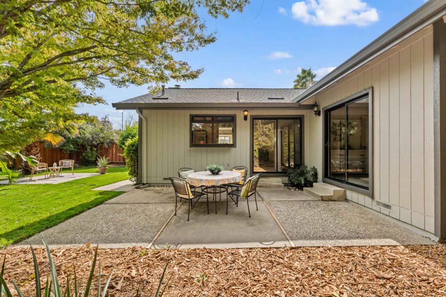 847 Wren Drive