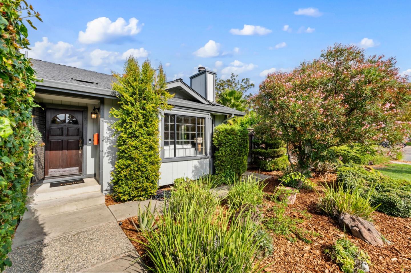 847 Wren Drive