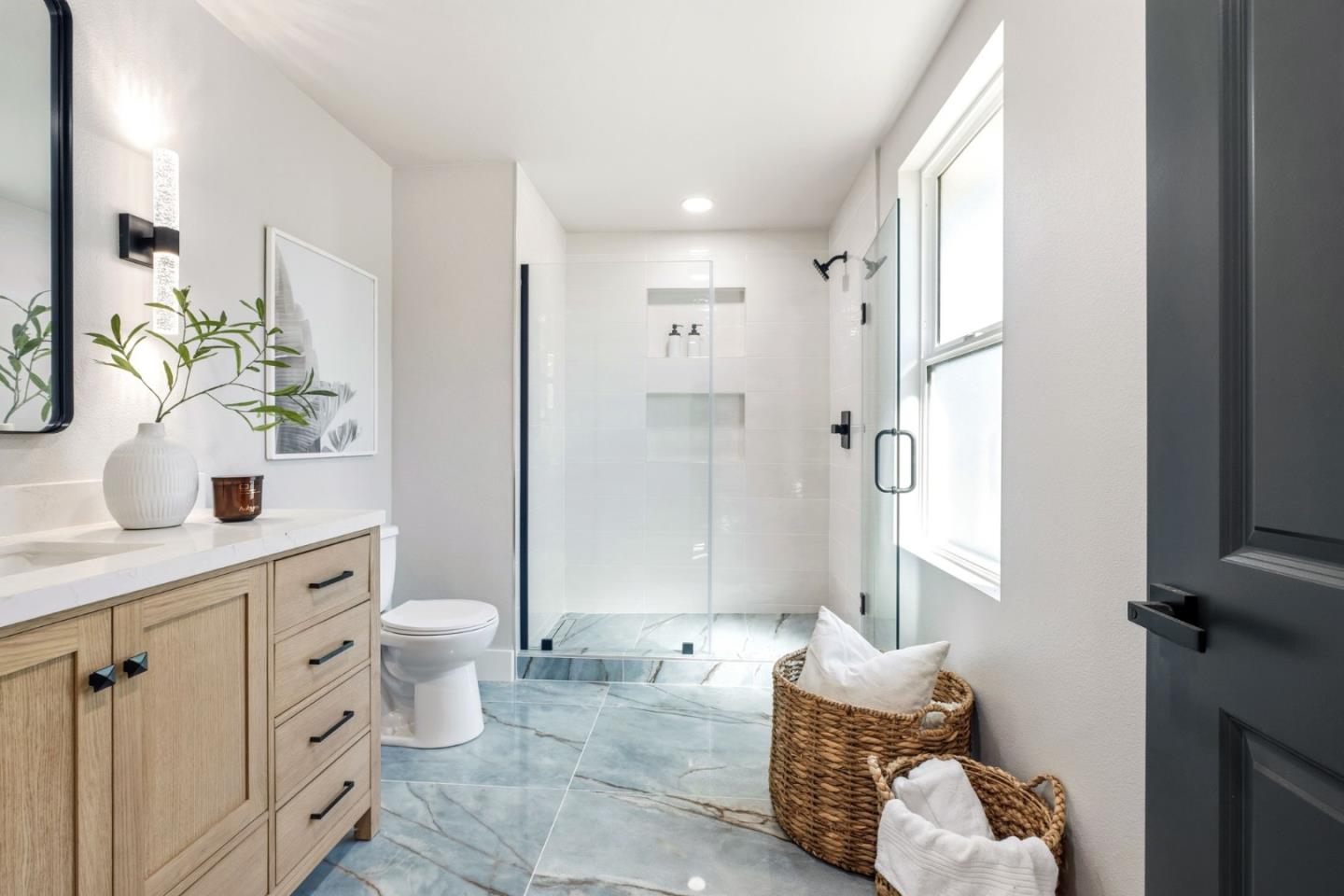 2474 Washington Avenue