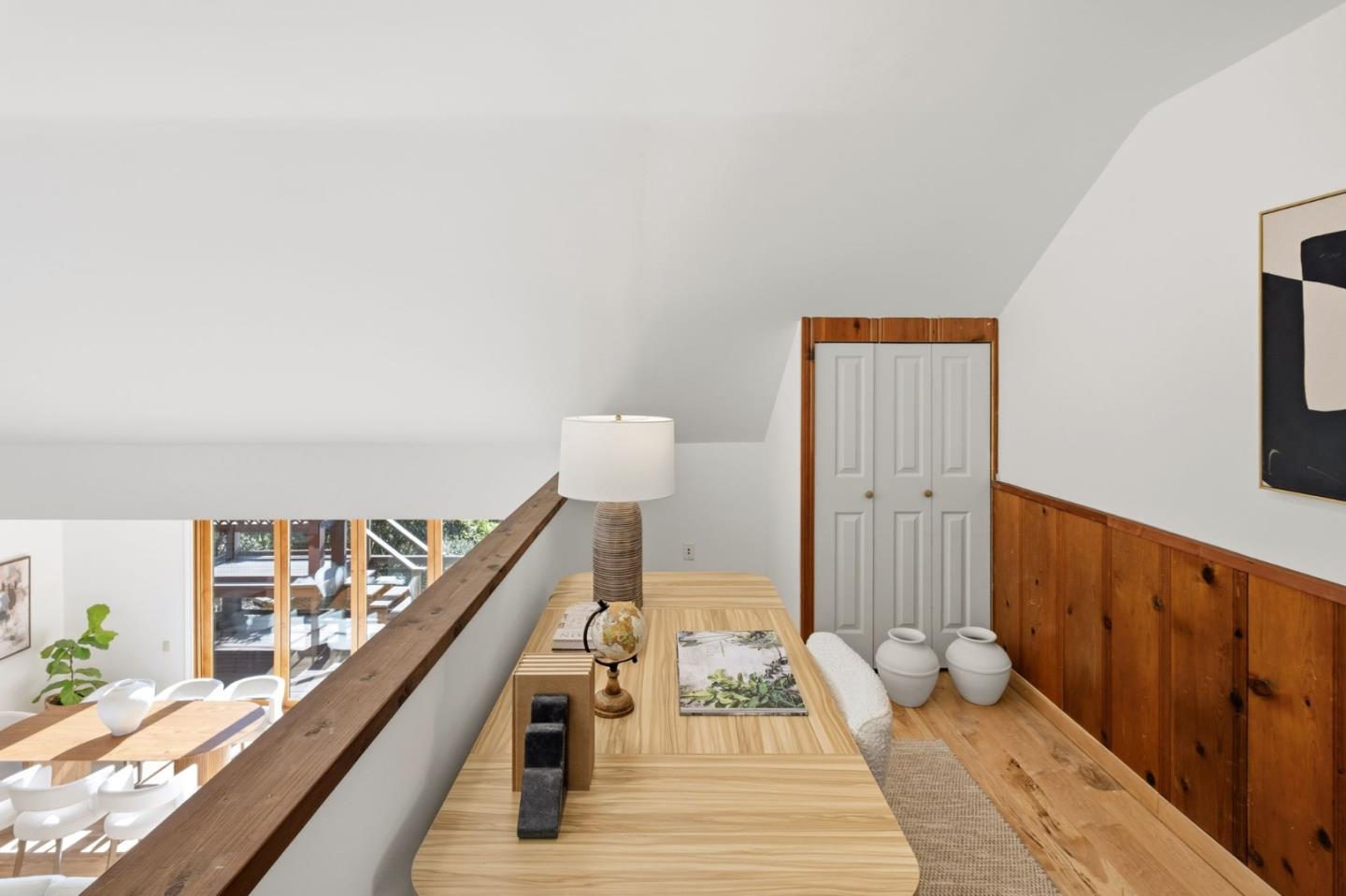 711 West California Way