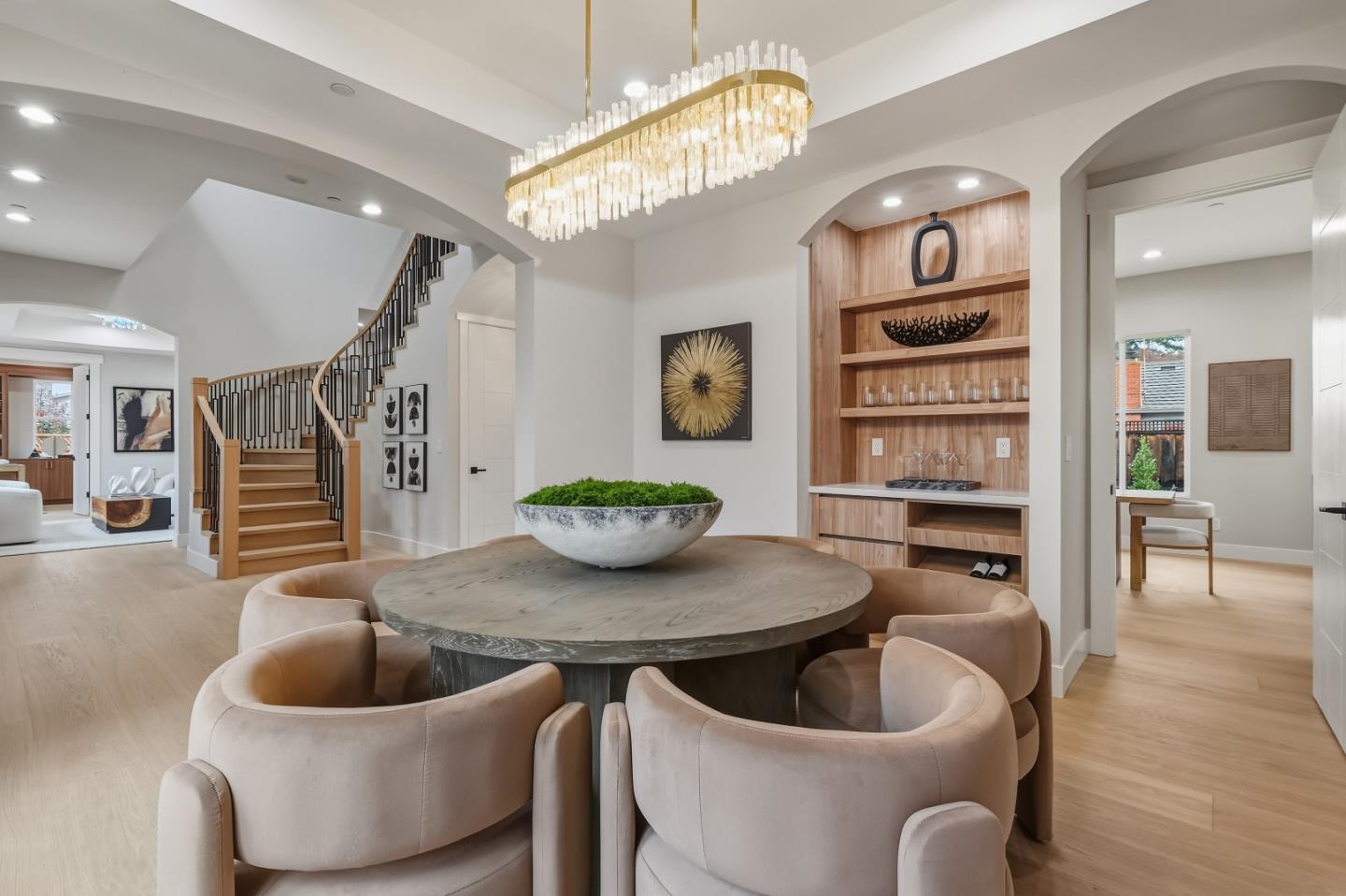 3371 Beaumont Square