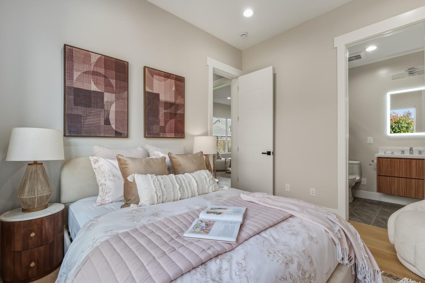 3371 Beaumont Square