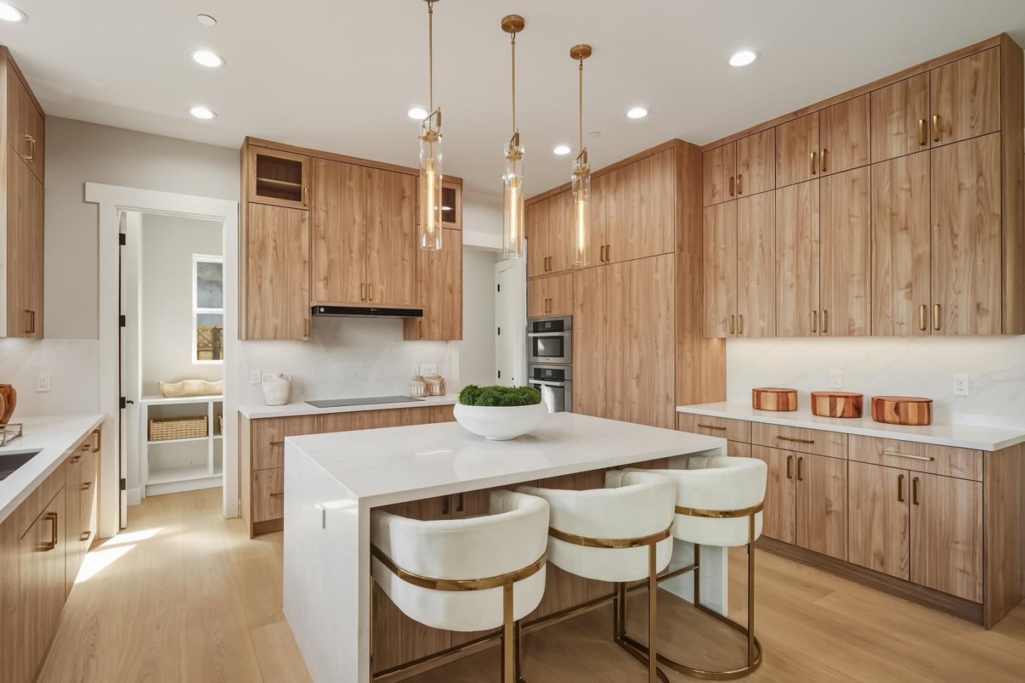 3371 Beaumont Square