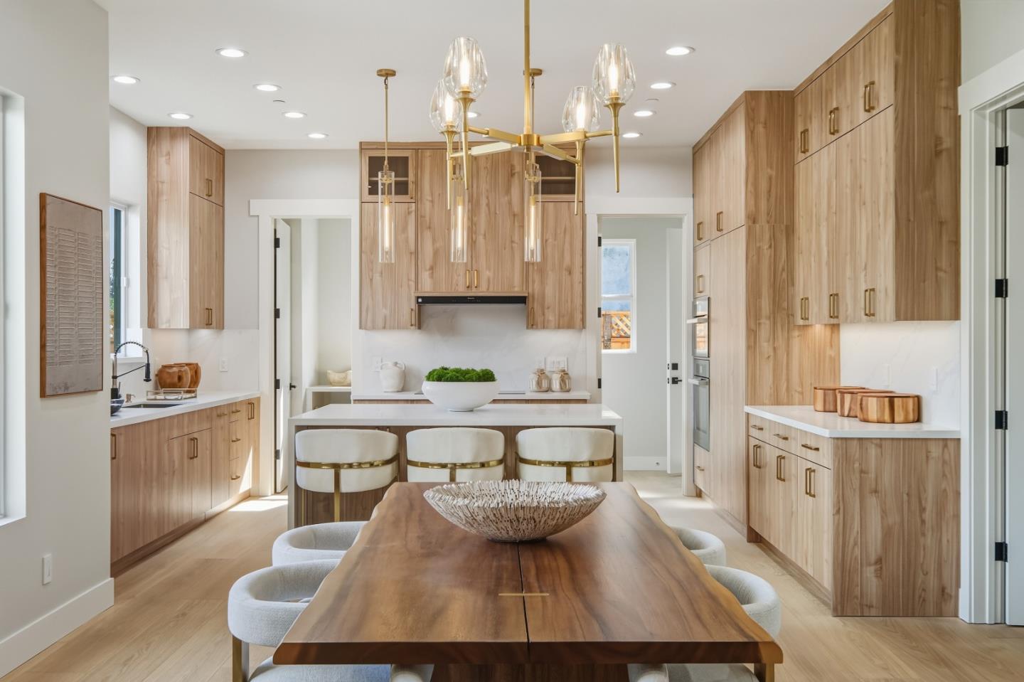 3371 Beaumont Square