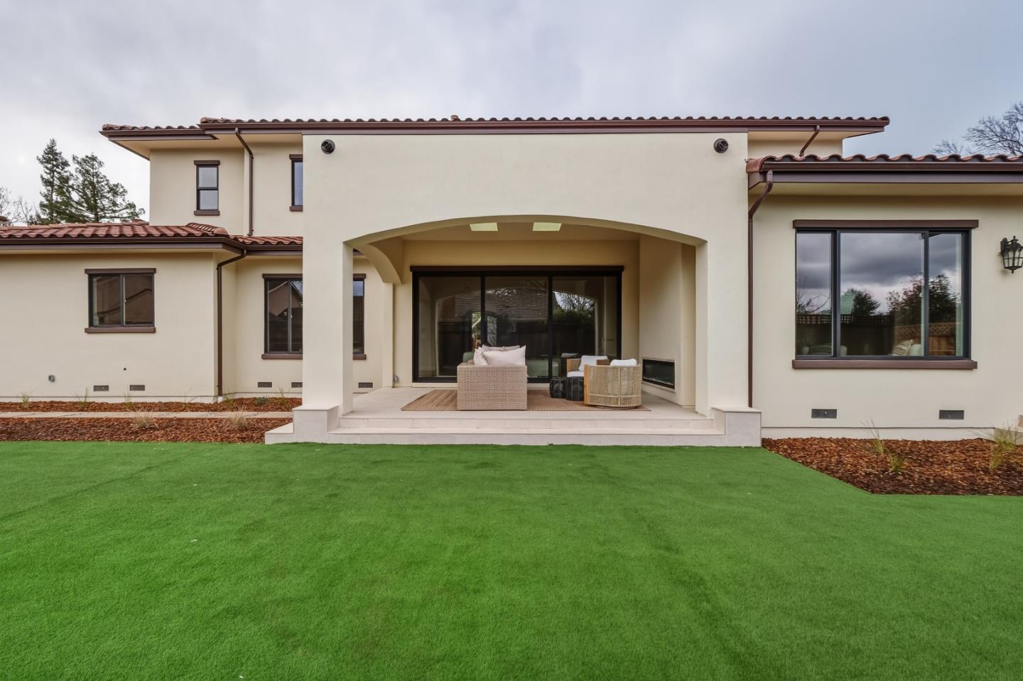 3371 Beaumont Square