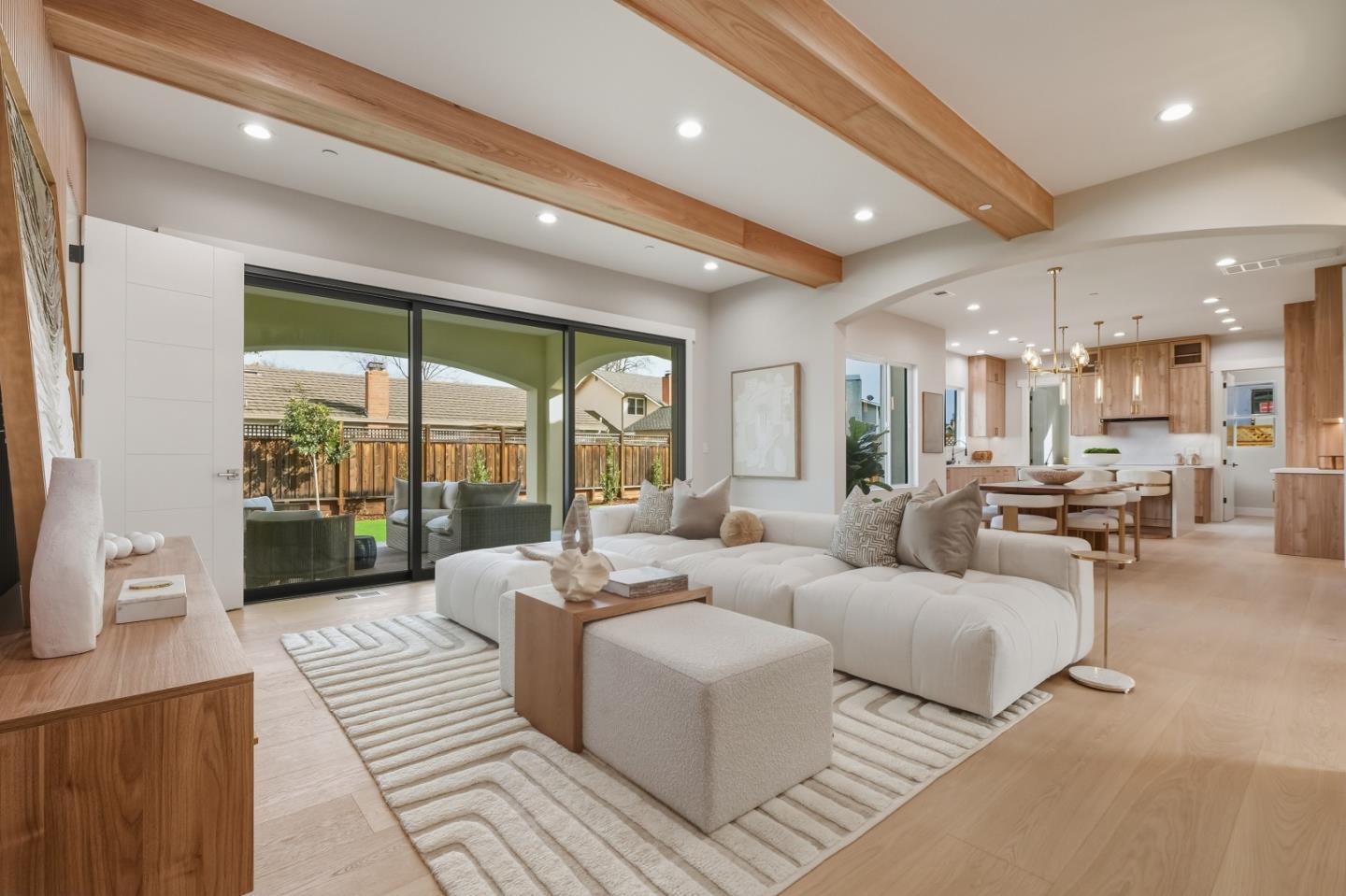 3371 Beaumont Square