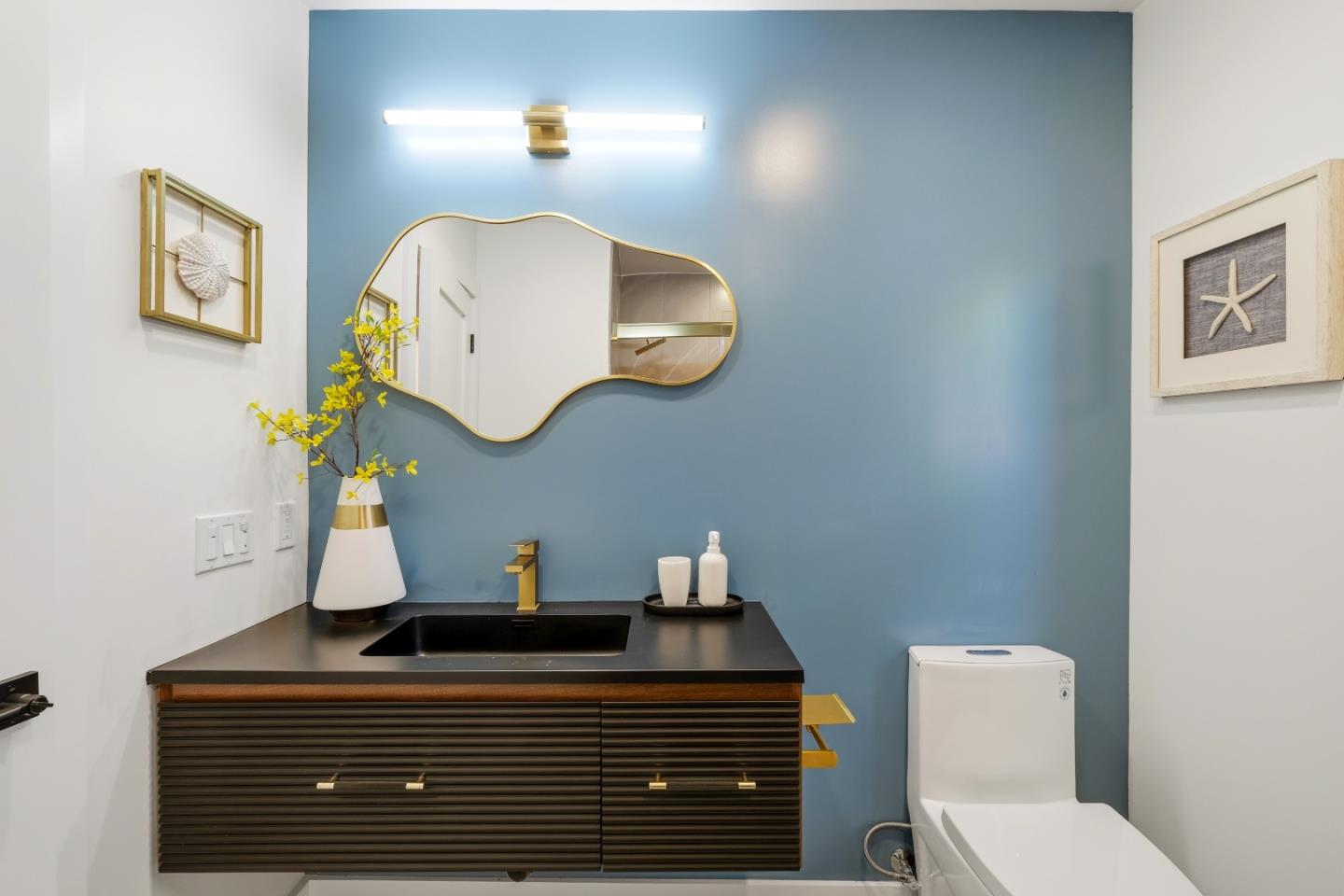 2215 Sunny Vista Drive