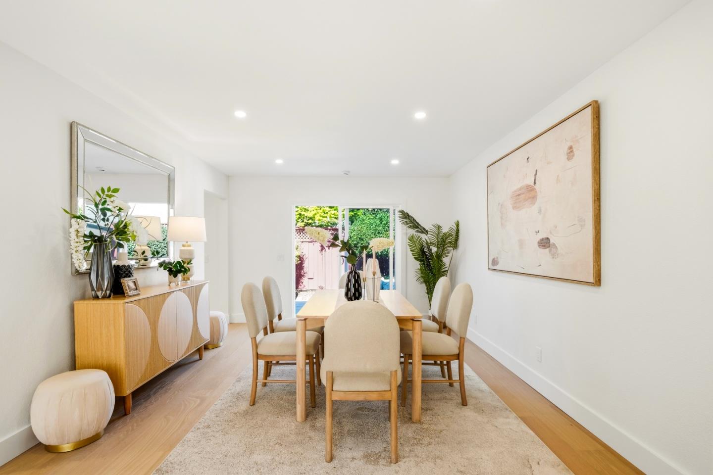 2215 Sunny Vista Drive