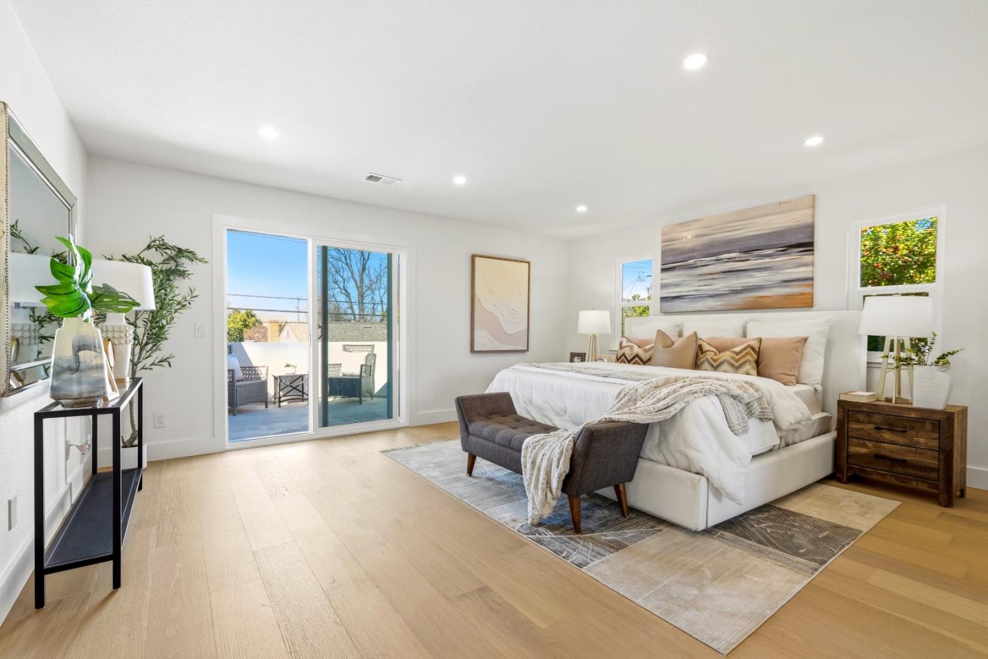 2215 Sunny Vista Drive