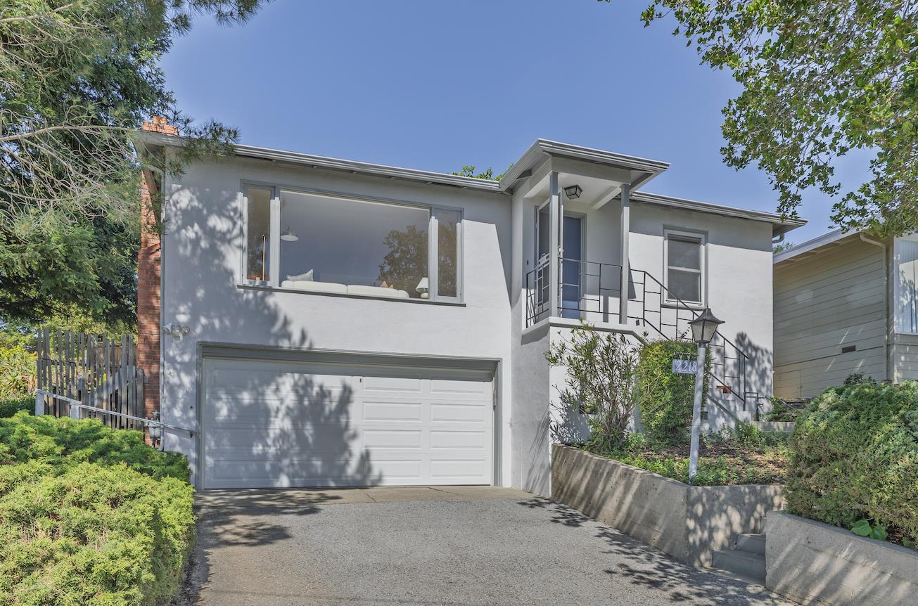 2218 Ewell Road