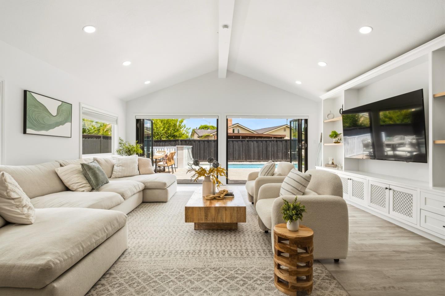 423 Calero Avenue