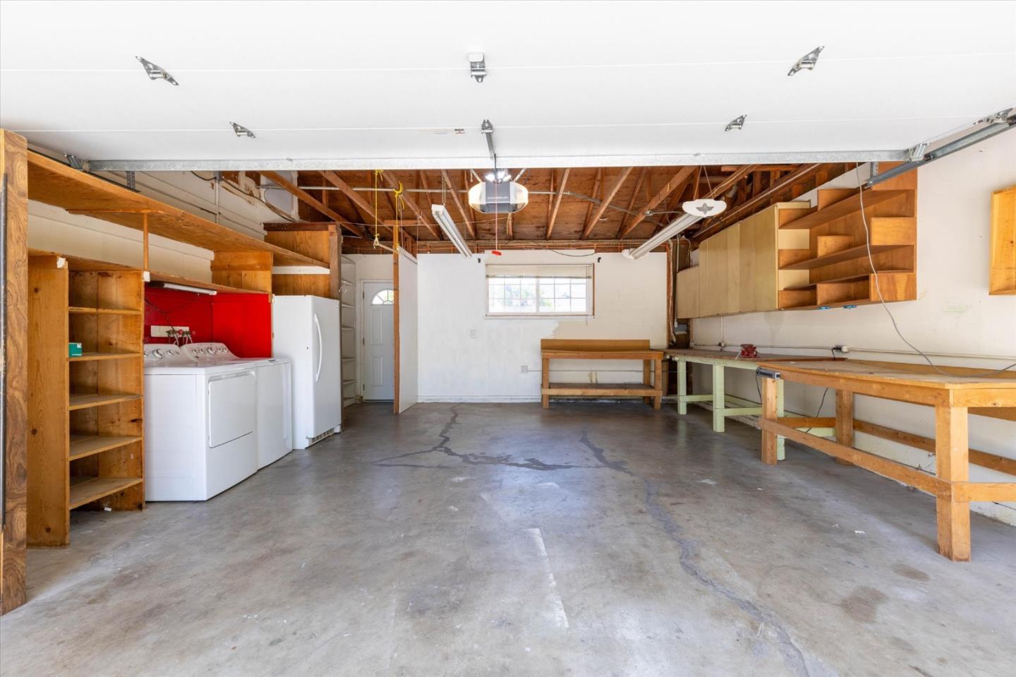 1249 Marilla AVE