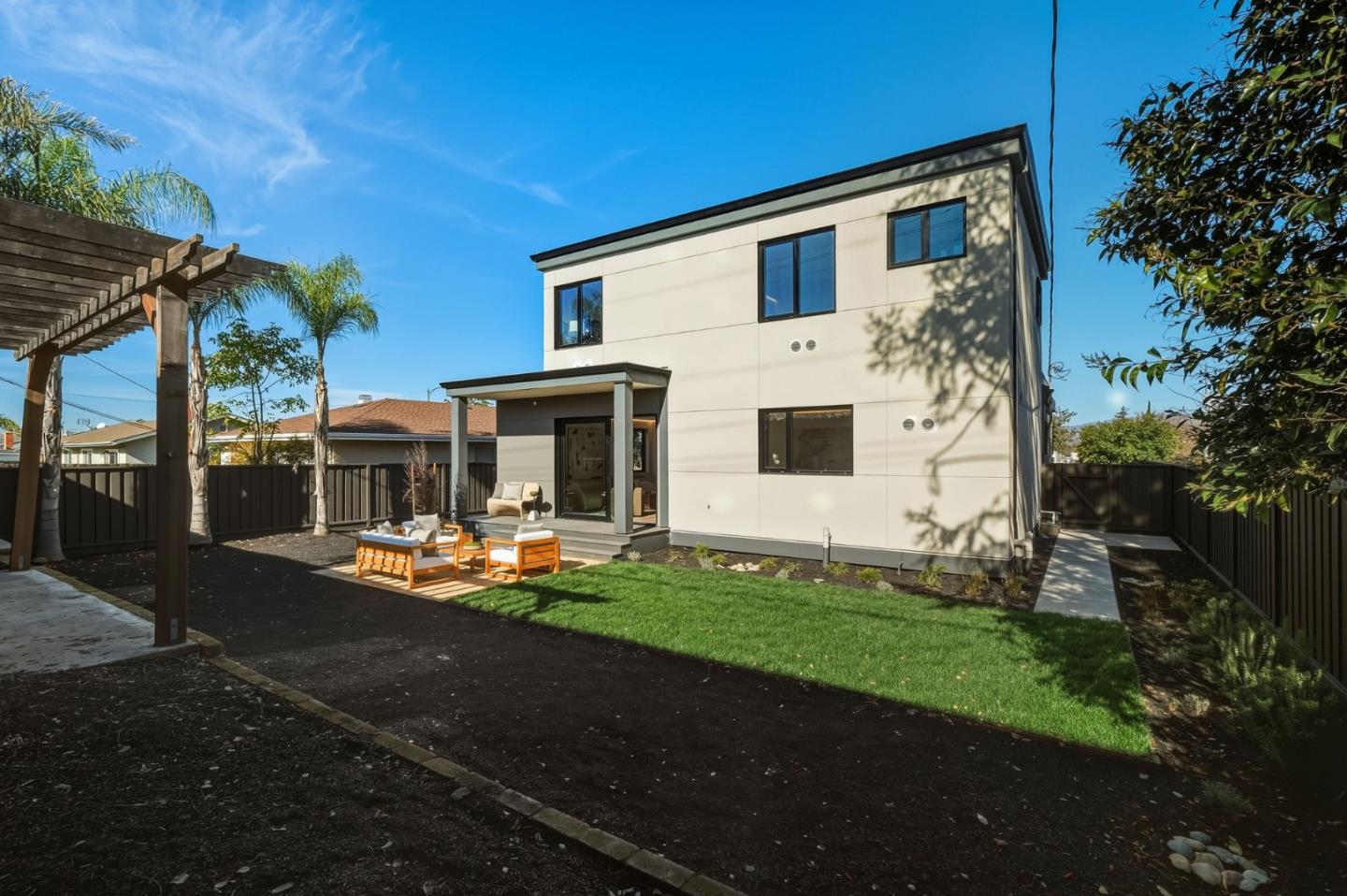 2652 Orinda Drive