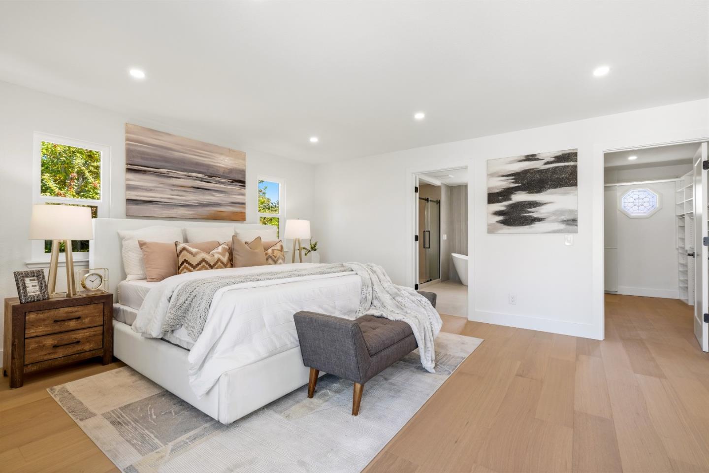 2215 Sunny Vista DR