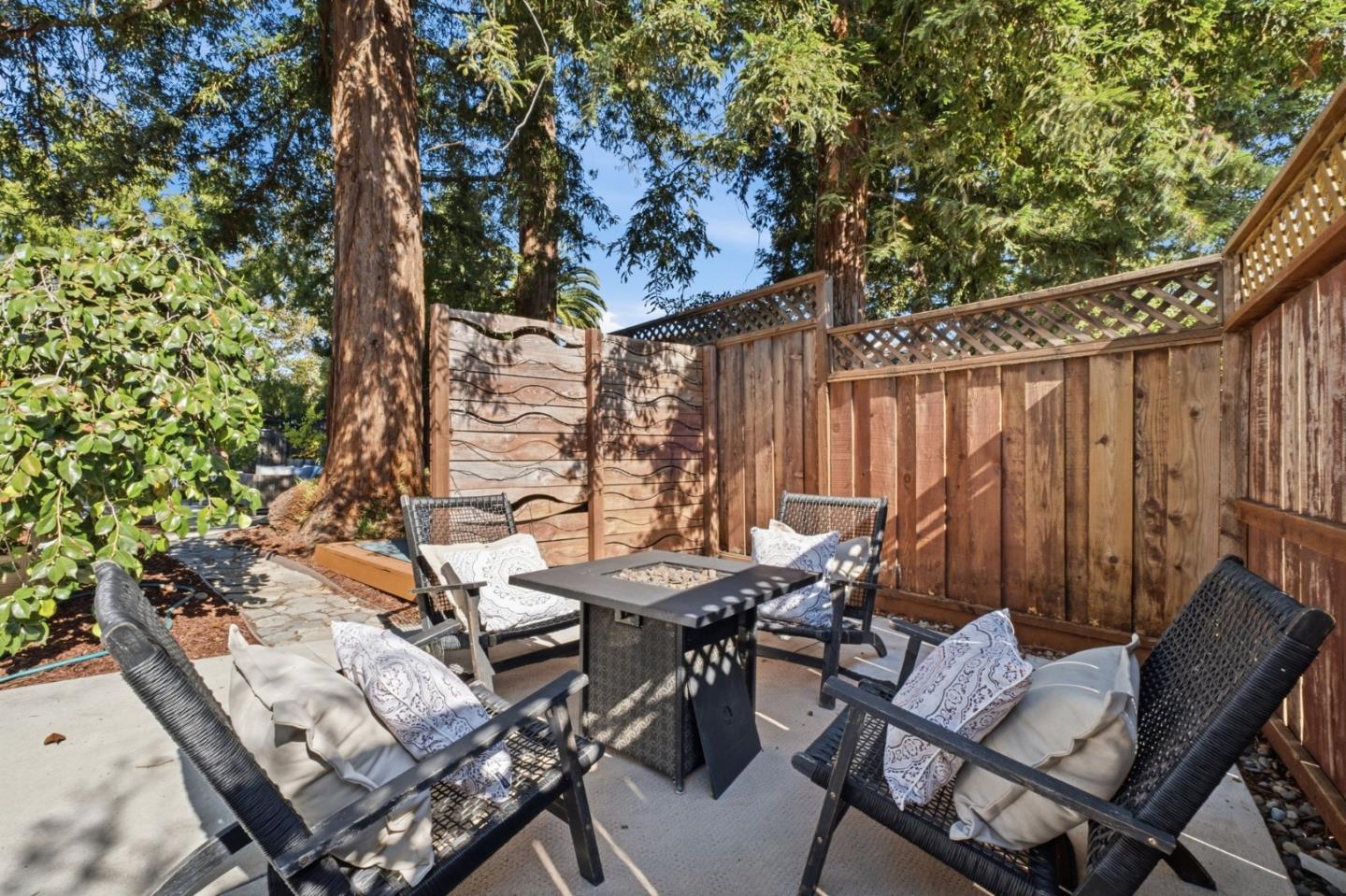 271 Santa Clara AVE