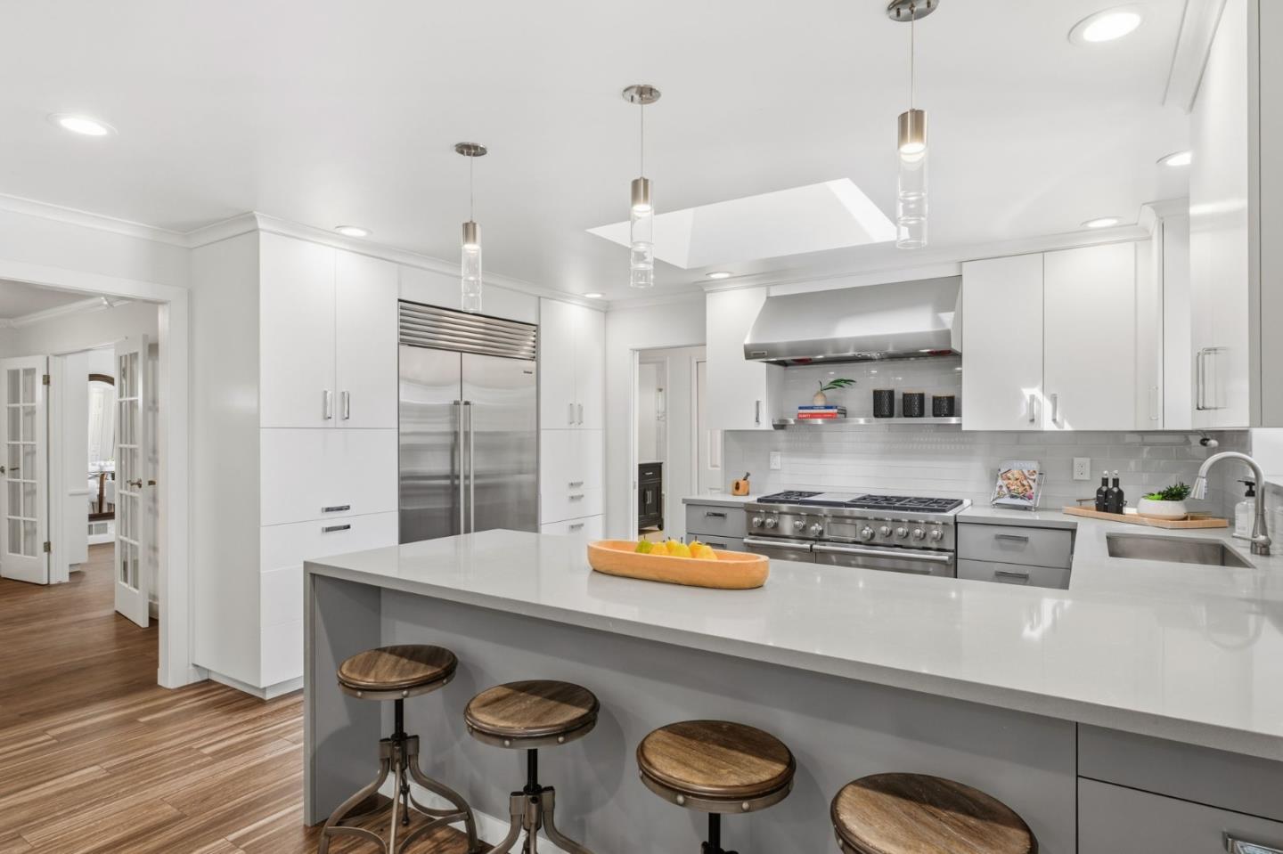 271 Santa Clara AVE
