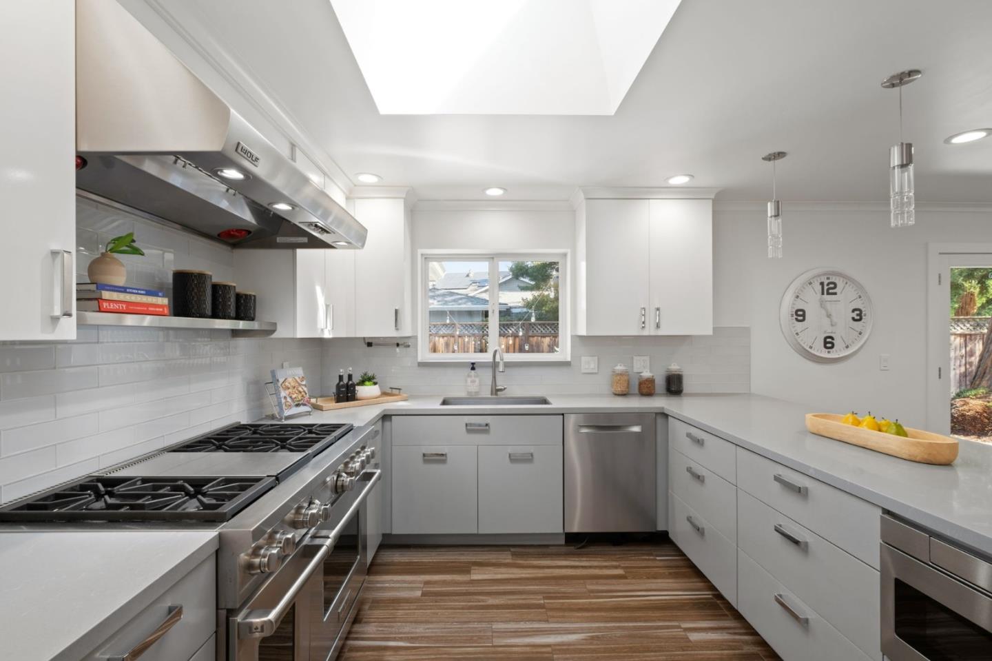 271 Santa Clara AVE