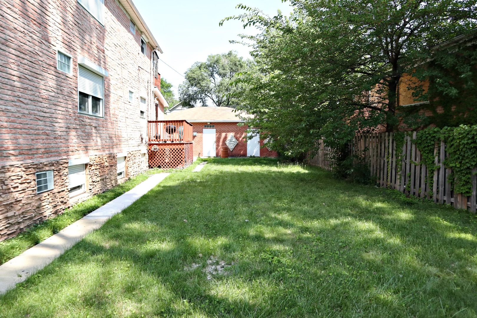 1312 W 109TH Place