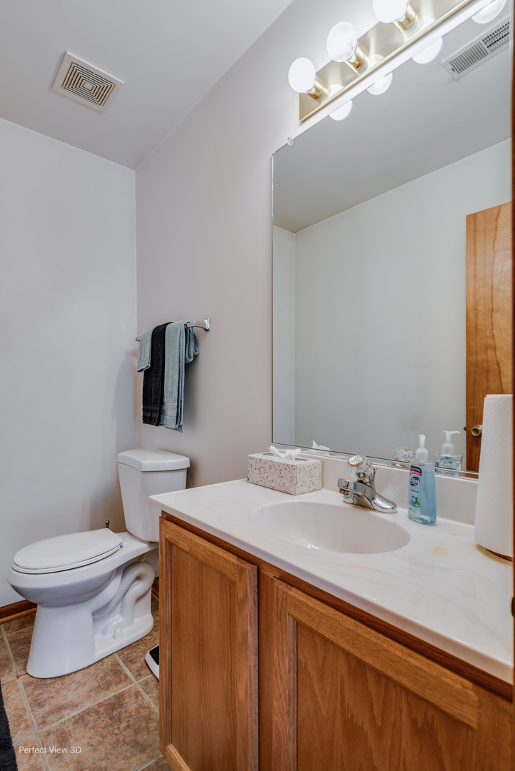 19817 Terrace Avenue