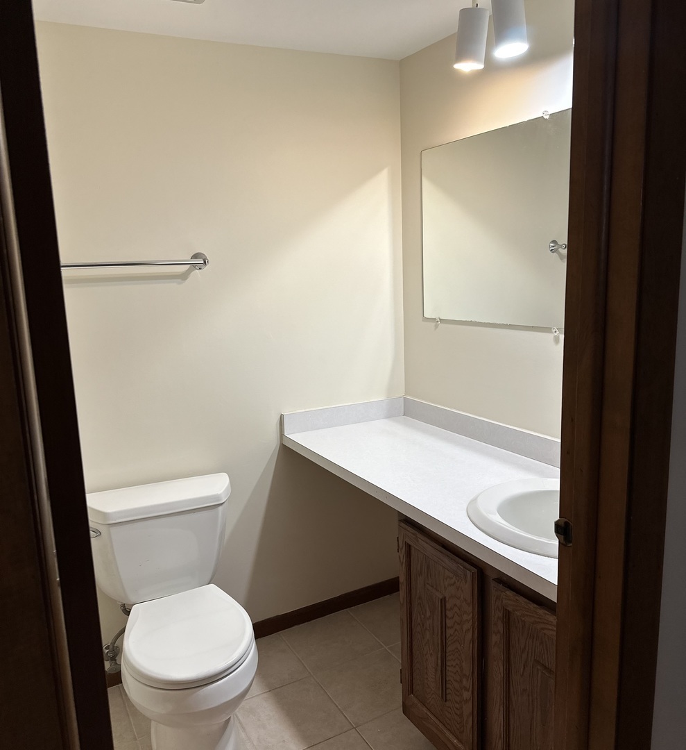 628 Glenwood Dyer Road Unit: 628