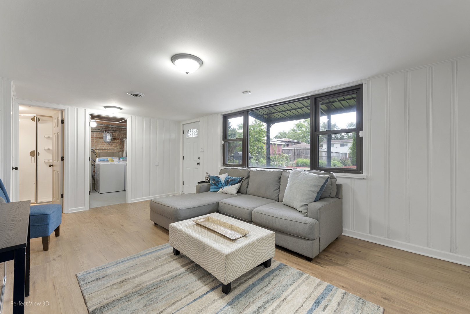 8313 S Kenwood Avenue