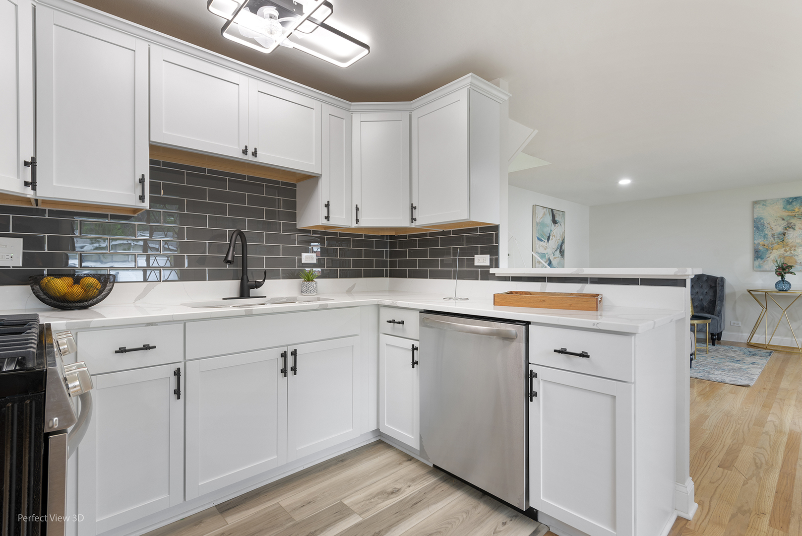 8313 S Kenwood Avenue