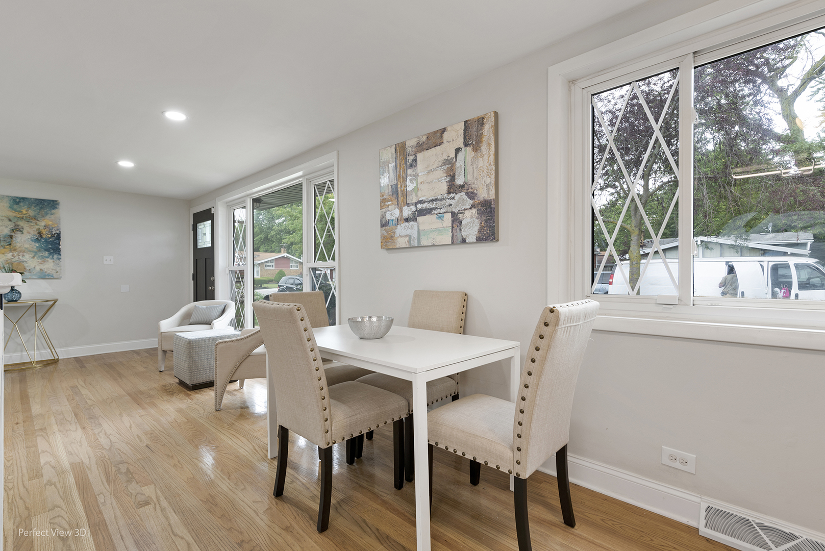 8313 S Kenwood Avenue