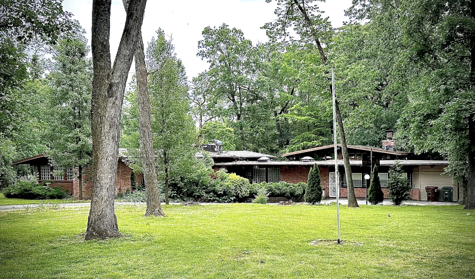 24 Country Club Drive