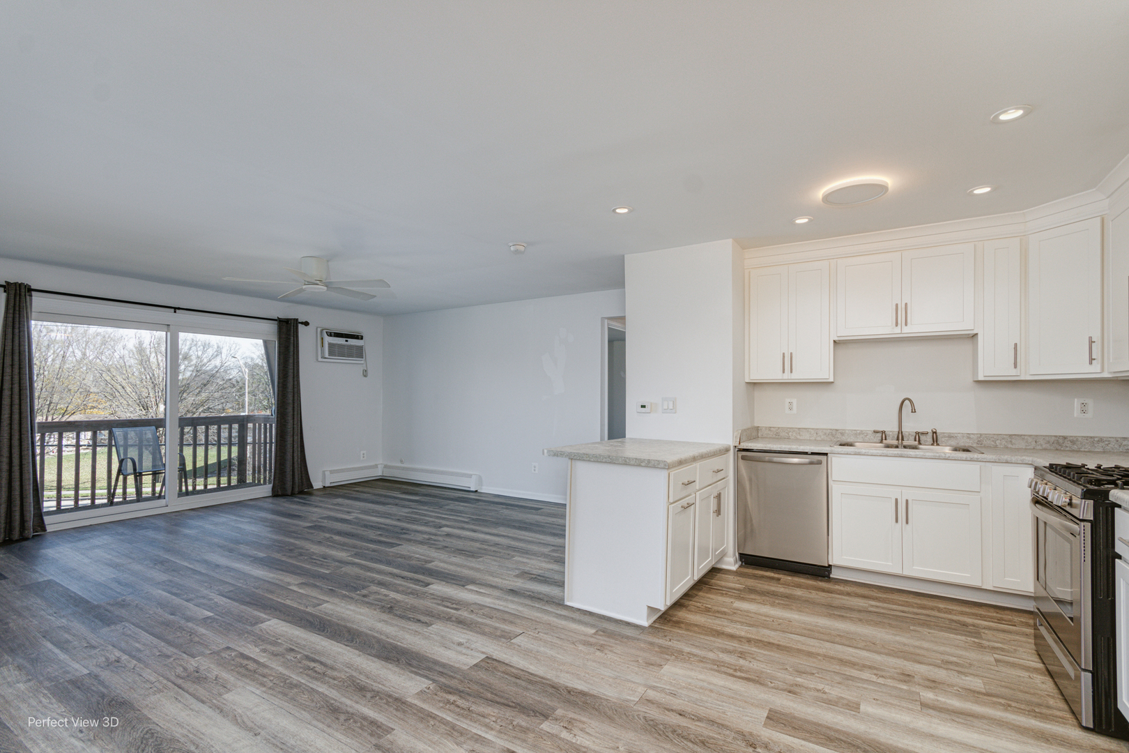 19380 Wolf Road Unit: 11